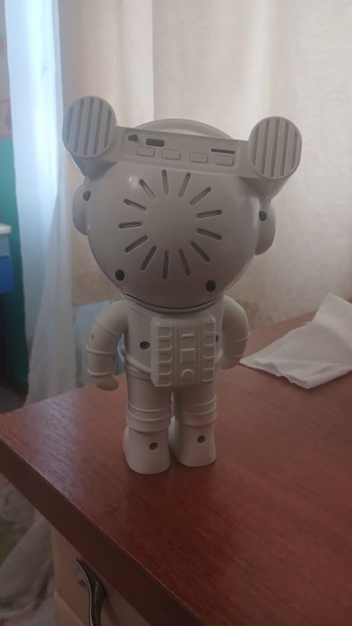 космонавт нічник з колонкою