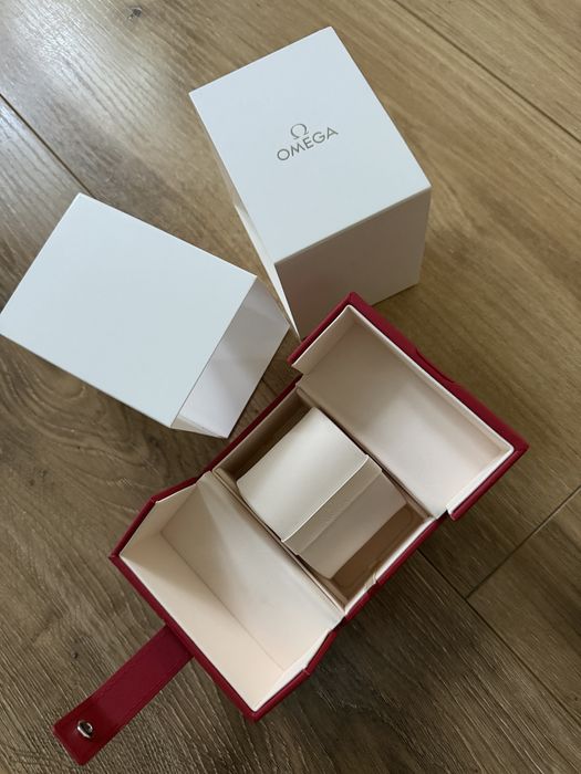 Omega travel Box etui podróżne