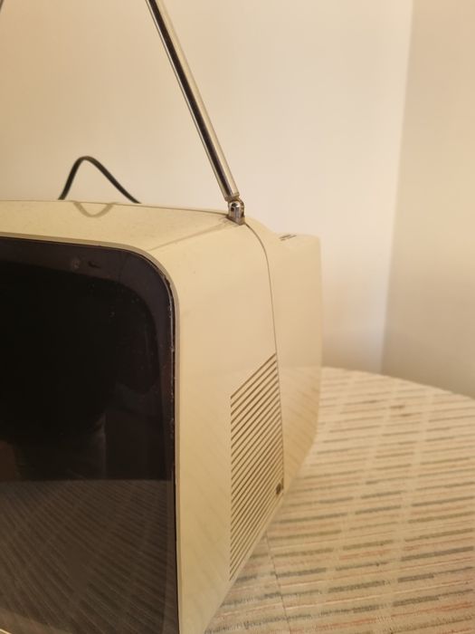 TV Vintage Grunding