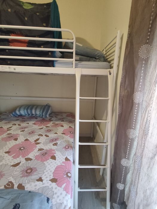 Cama alta solteiro