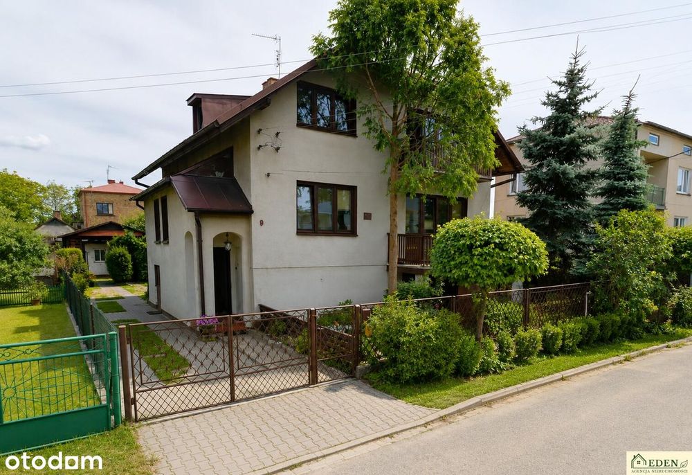Dom, 165.0 m², Łuków