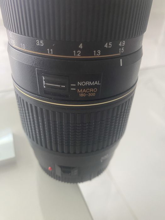 Obiektyw TAMRON AF 70-300mm