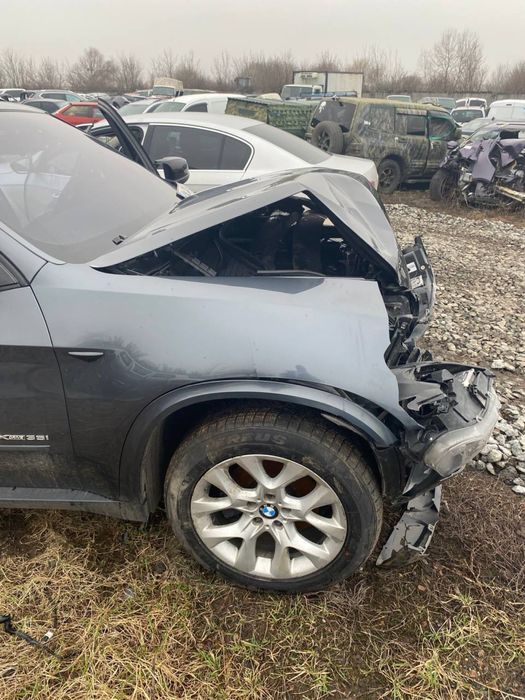 BMW X5 E70 рест после ДТП