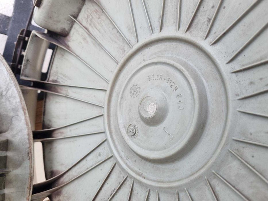 BMW E34 / E30/ E28 Tampos originais para Jantes - R15