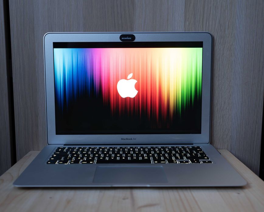 MacBook Air 13 2017 i5 Magic Mouse 2 plus gratisy 13,3 cala