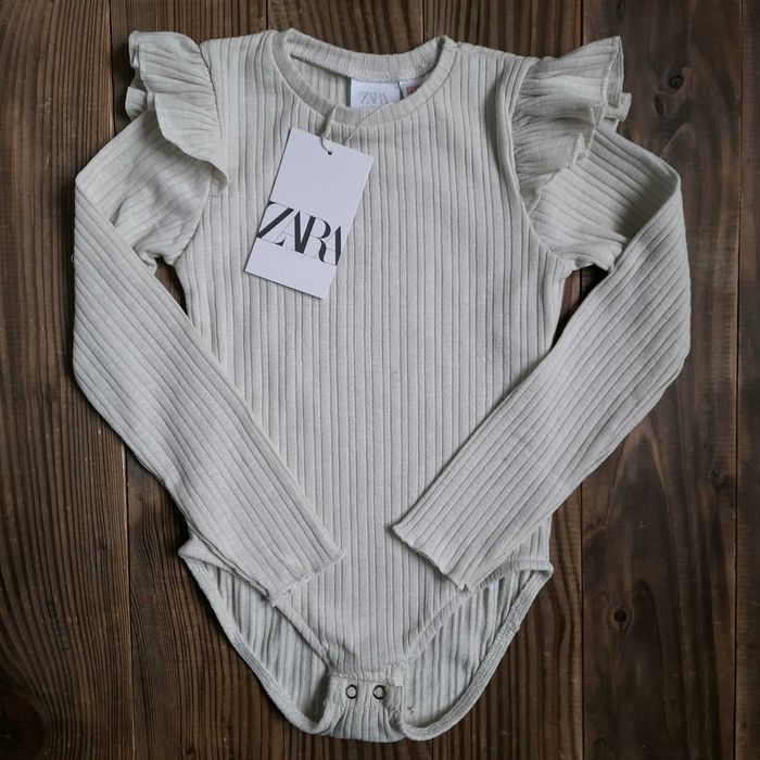 Нові джинси, бодік та реглан Zara на 4-5 років. 110 зара боди костюм