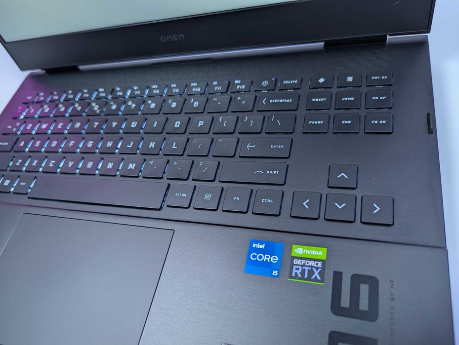 LAPTOP GAMINGOWY HP Omen 16" RTX 3050 Ti Intel i5-11400H 144hz