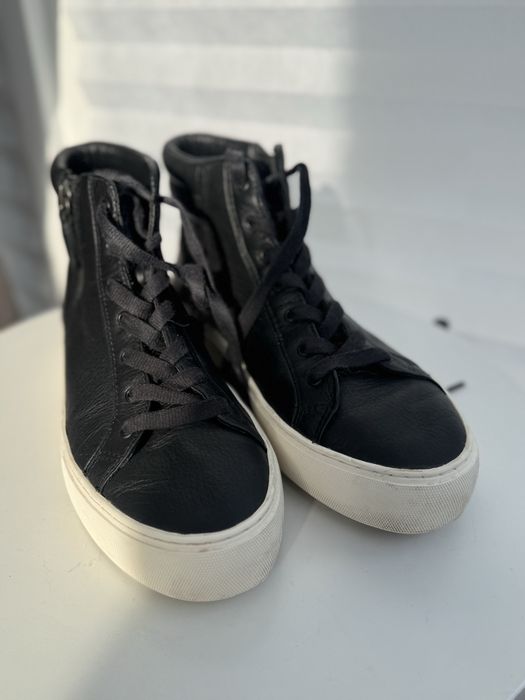Кожаные женские хайтопы UGG 39.5