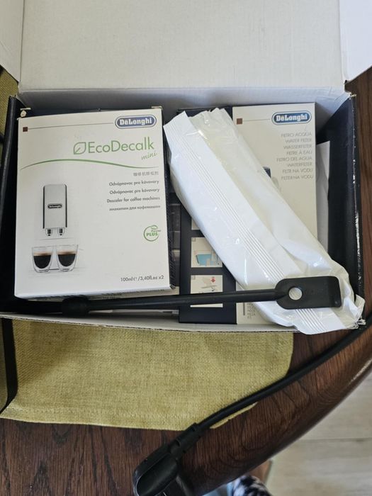 Ekspres do kawy automatyczny De'Longhi dinamica ecam 350.55 b