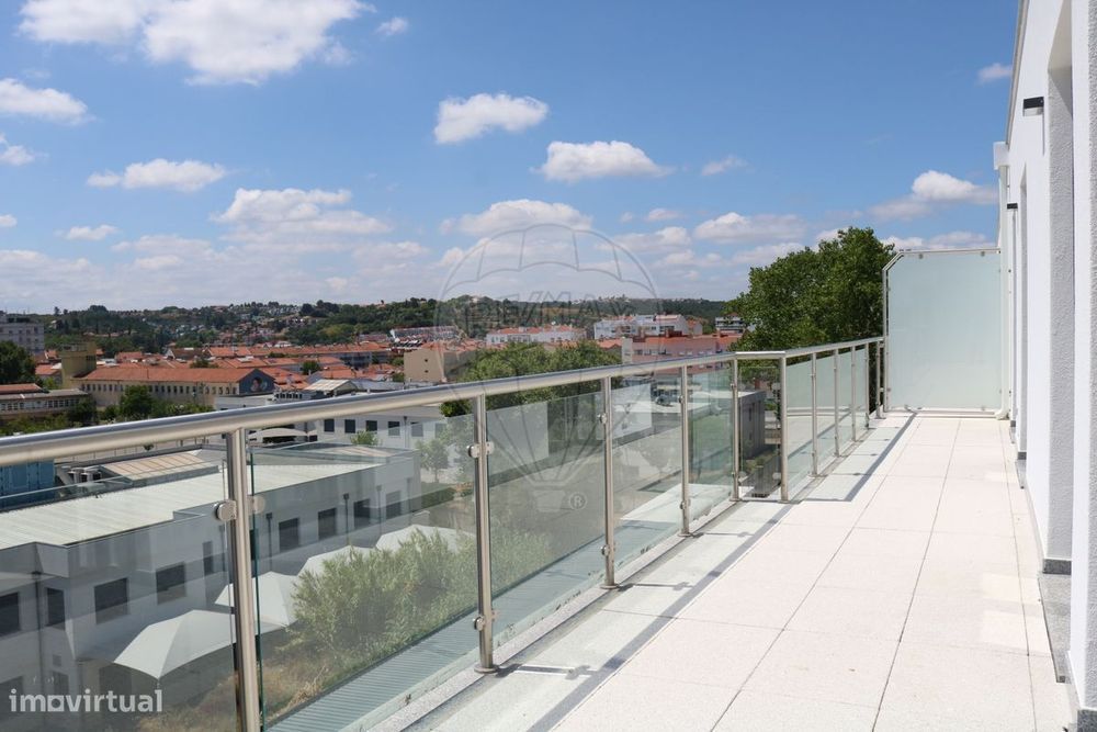Apartamento T3 para venda — Tomar (São João Baptista) E Santa Maria Dos Olivais, Santarém