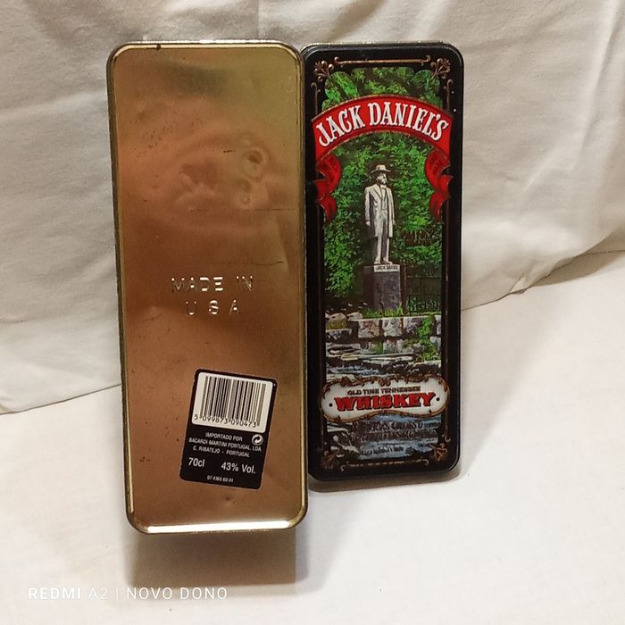 Jack Daniel's lata metálica