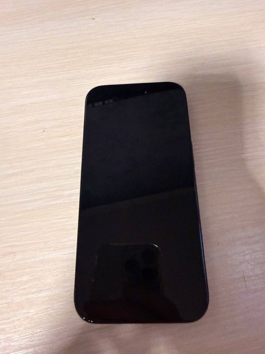 Продам iPhone 16 256 gb