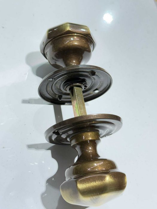 Puxadores Bola para Porta (diferentes formatos)