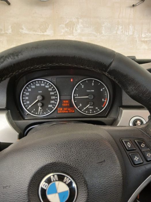Vendo BMW 320I Touring
