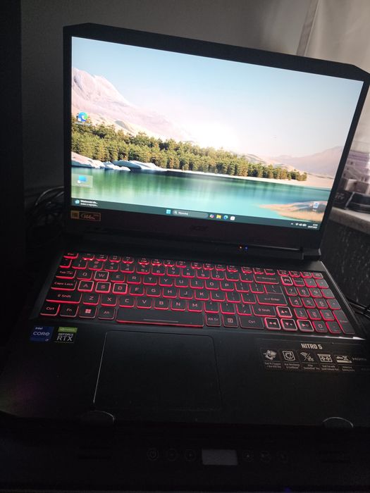 Acer Nitro 5 AN515-57 i7-11800H RTX 3060 16GB SSD 144Hz + Torba + Podstawka