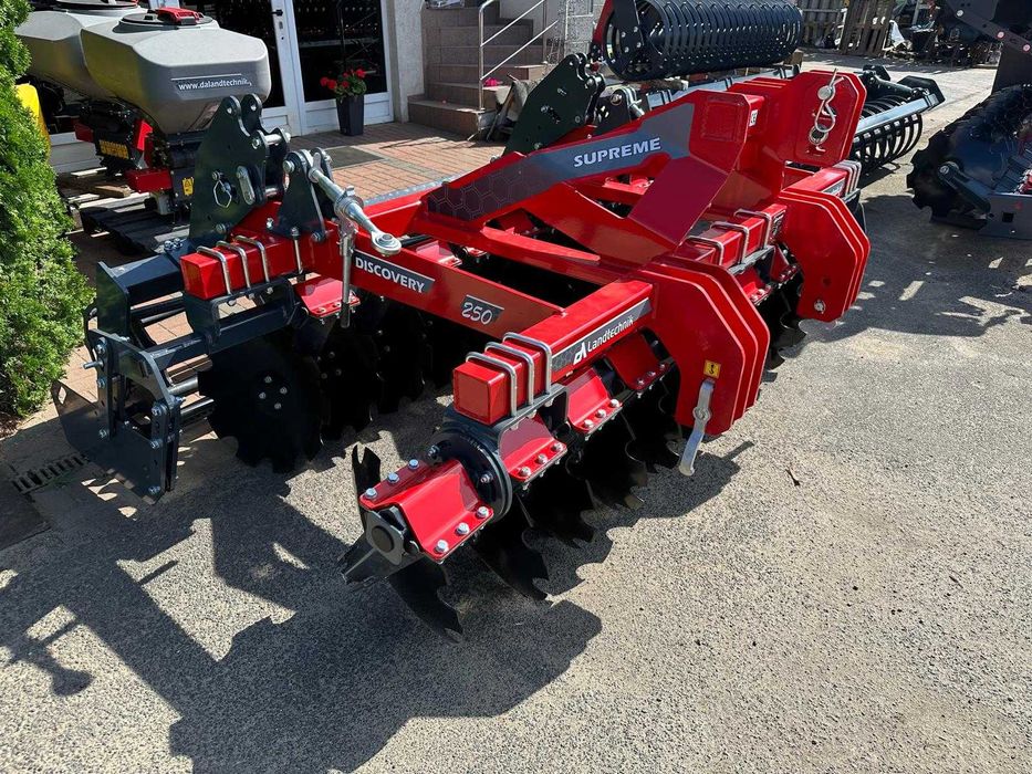 Brona talerzowa Discovery 250 marki DA Landtechnik