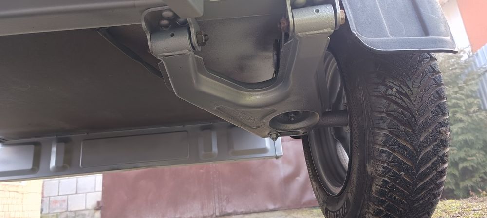 Przyczepka samochodowa