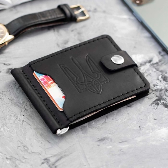 Затискач для грошей та карток на кнопці з тисненя герба України