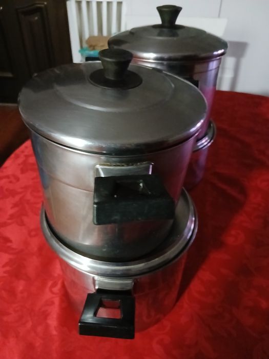 Conjunto de panelas e  1 tacho