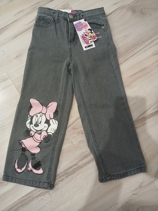 Spodnie jeansy z szeroką nogawką