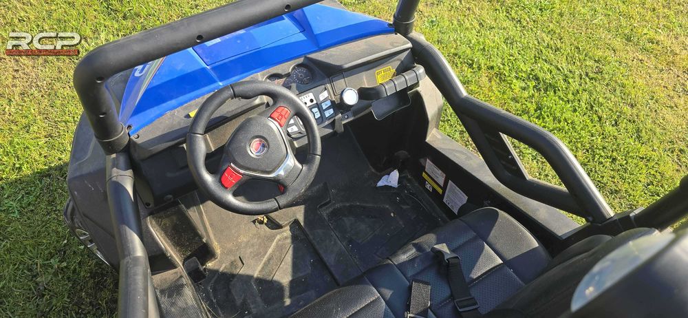 Auto na akumulator 4x4 quad dzieciecy na pilota