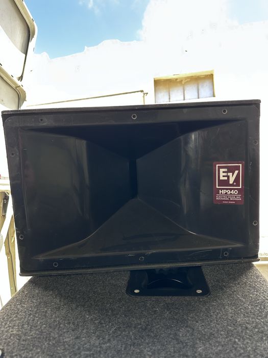 Corneta Electro Voice HP 940 com motor RCF N850 2”