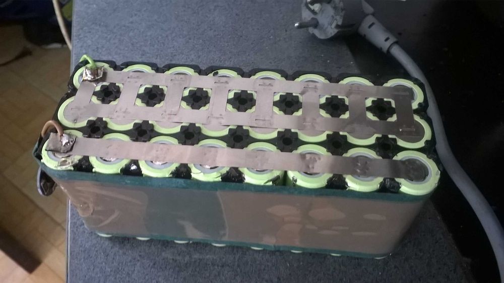 bateria litio 12v 8P3S