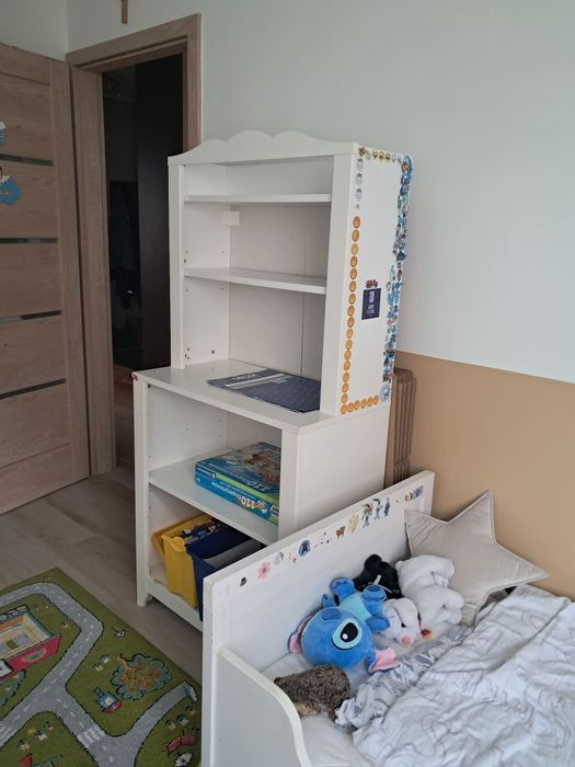 Regał na książki dla dzieci Ikea