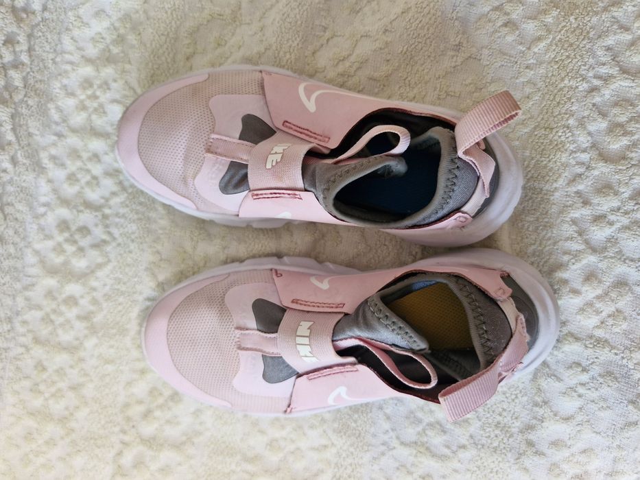 Кросівки Nike  22 см
