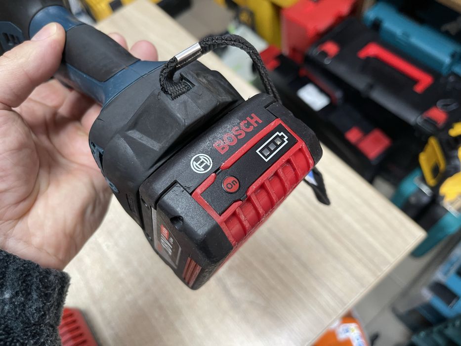 Bosch GDS 18 V-EC 250 / безщітковий гайкокрут Бош