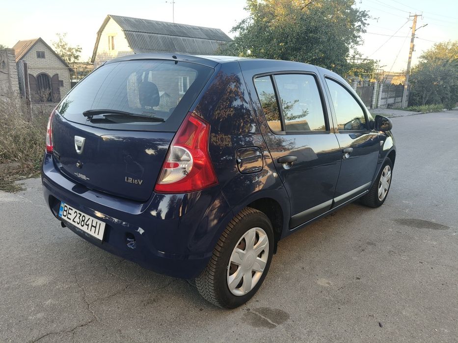 продам dacia sandero 1.2 бензин