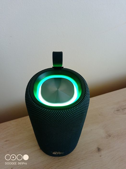 Głośnik bluetooth LED