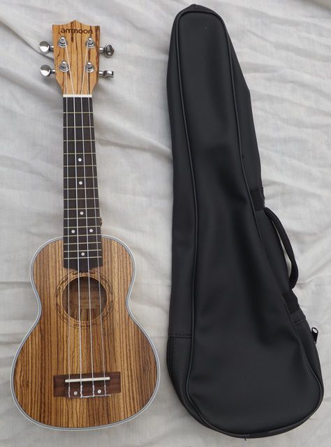 Ukulele soprano madeira de zebrano