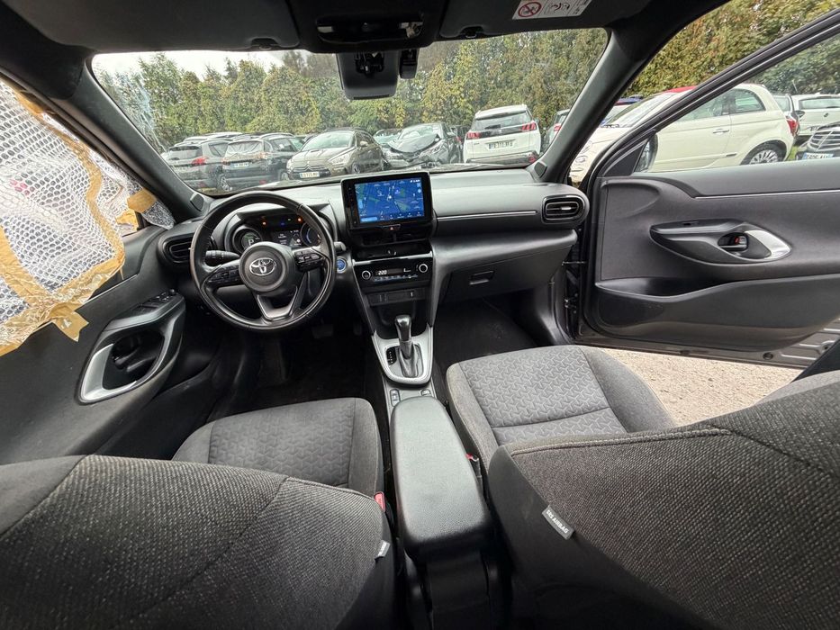 Toyota Yaris Cross HYBRYDA AUTOMAT bogate wyposażenie OKAZJA!