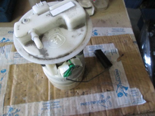 Bomba de combustível RENAULT Clio III (BR0/1, CR0/1)