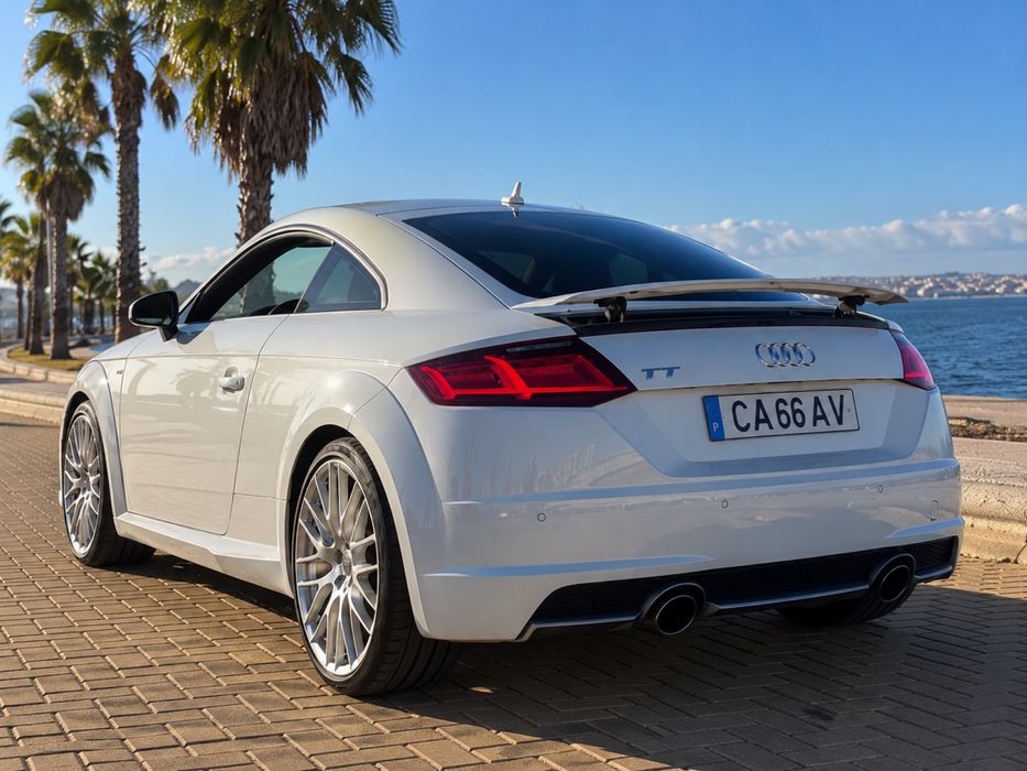 Audi TT 2.0 Stronic