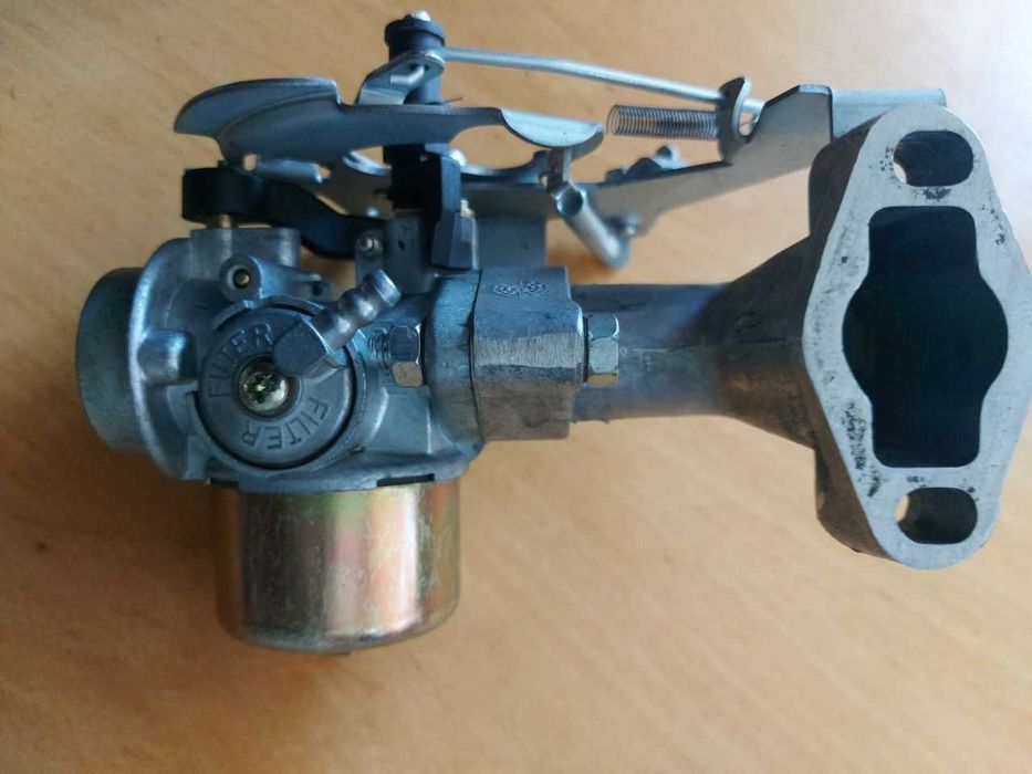AS-Motor nowy gaźnik do silnika dwusuwowego kosiarki