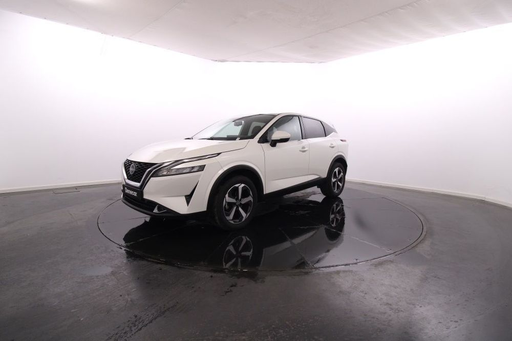 Nissan Qashqai 1.3 DIG-T N-Connecta LED Xtronic