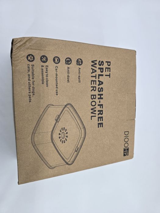 Bebedouro de água para cão novo