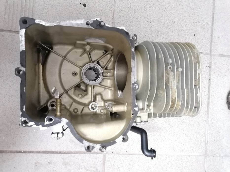 Blok karter cylinder silnika briggs 15.5 HP ohv diamond traktorek kosi