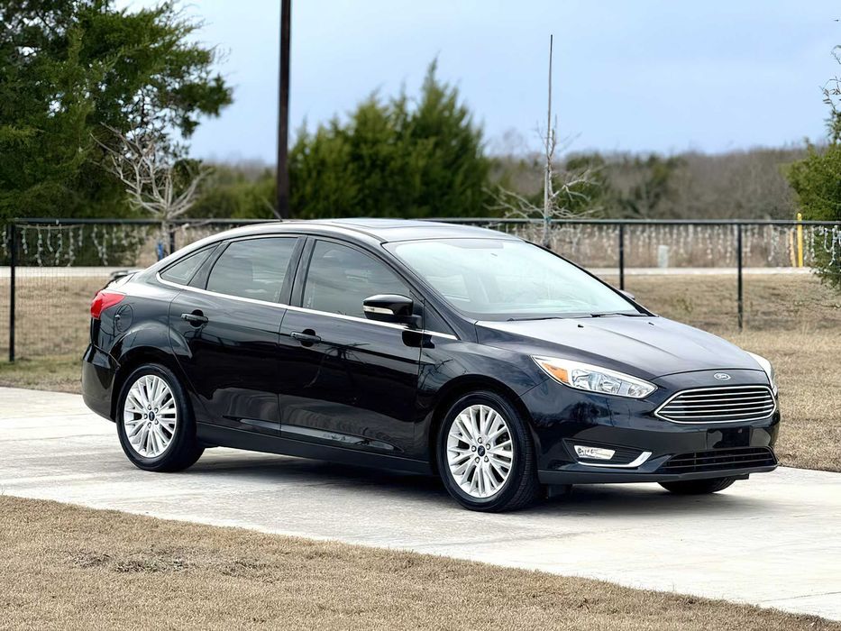 Ford Focus Titanium      2018