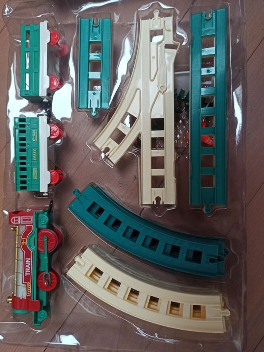 Детская железная дорога Christmas Trains с поездом и рельсами | Новый набор