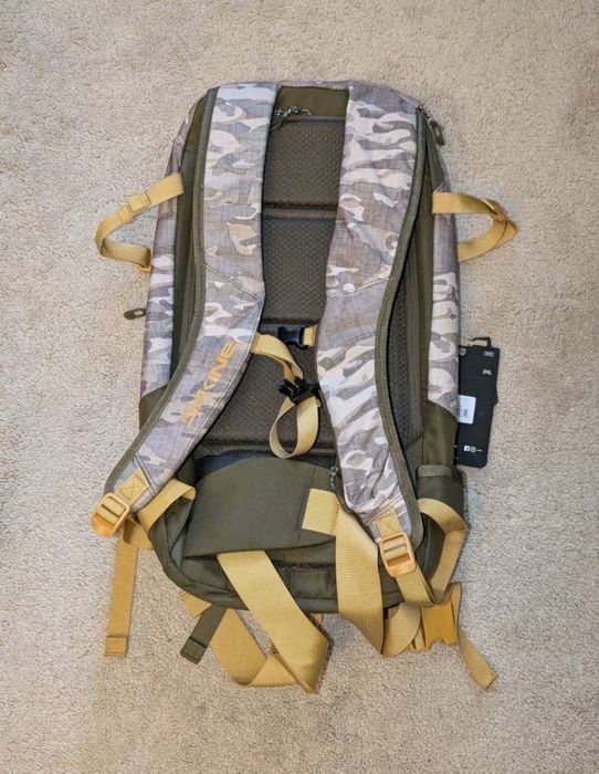 Рюкзак Dakine Heli Pro 24L Camo
