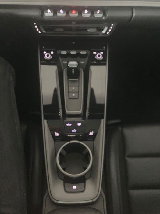 Porsche 911 Carrera 992 z 2022 roku