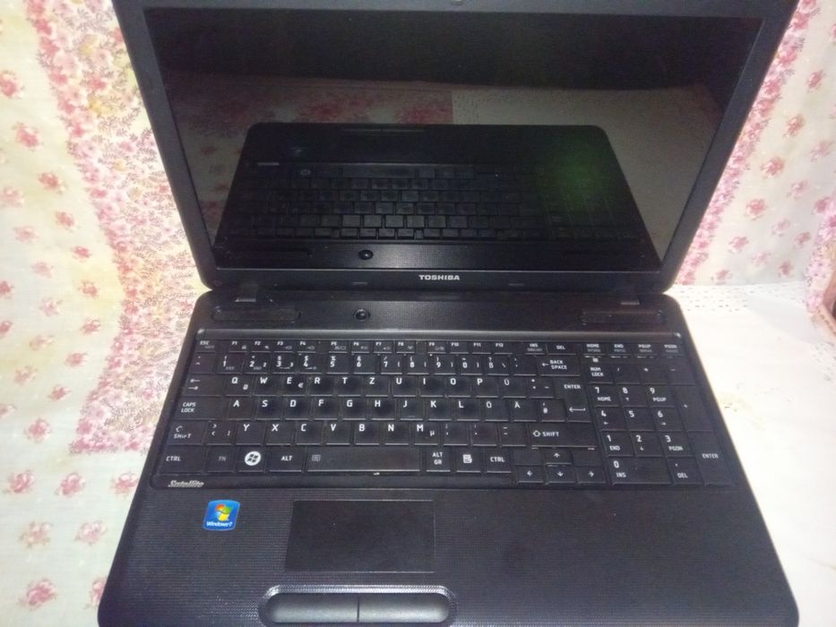Ноутбук Asus Toshiba