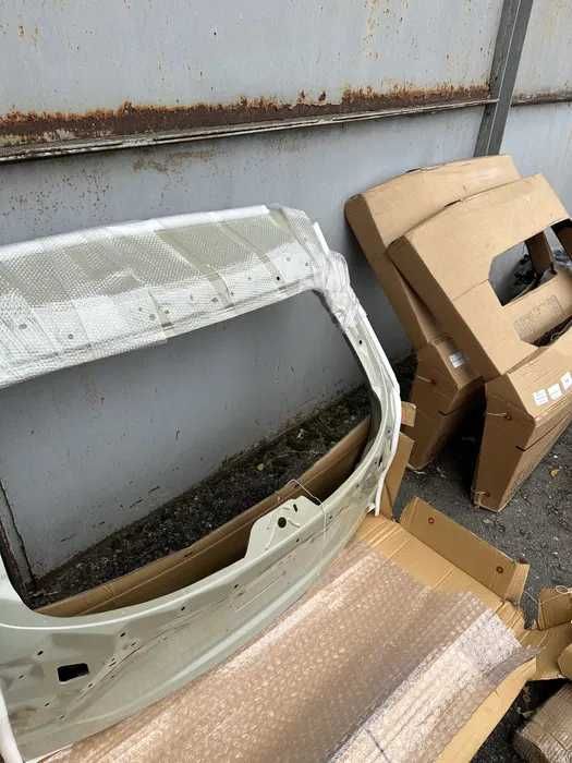 Крышка багажника ляда mazda cx-5 2018 2019 2020 2021 2022