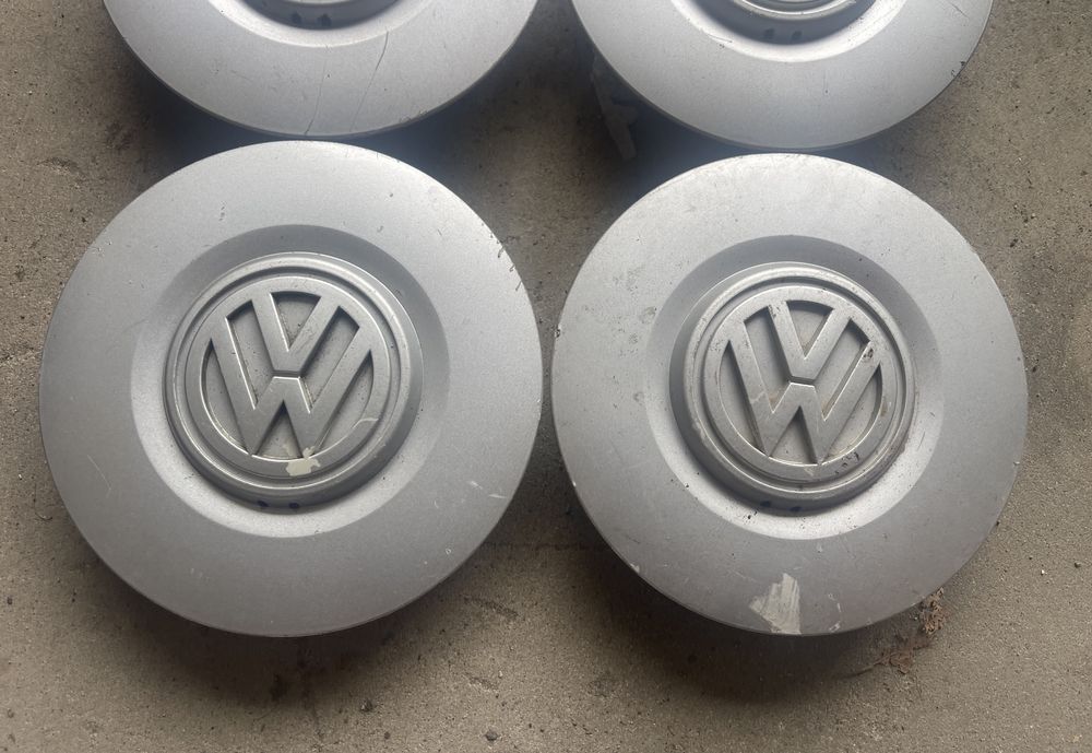 Volkswagen Golf 3 Vento VR6 GTI Corrado Passat Dekielki Kapsle Komplet