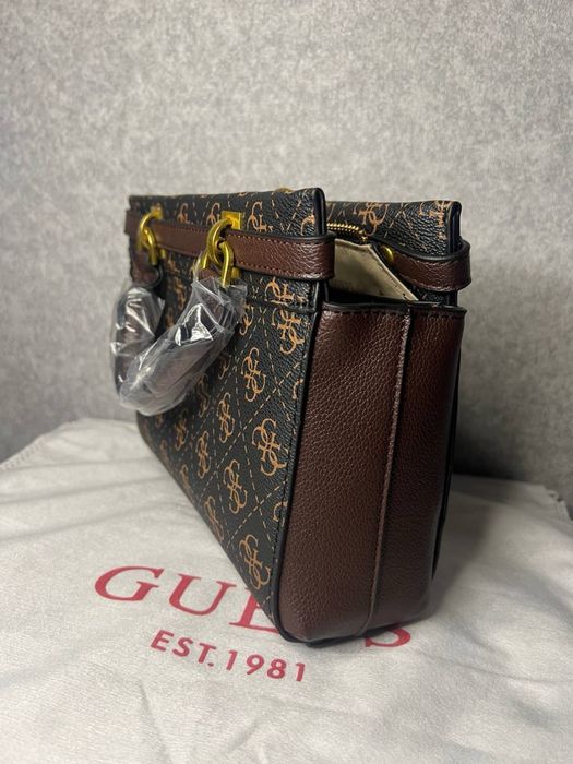 Сумка жіноча guess