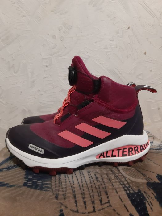 Детские осенние ботинки