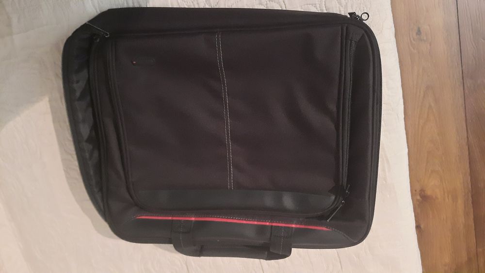 Teczka na laptop